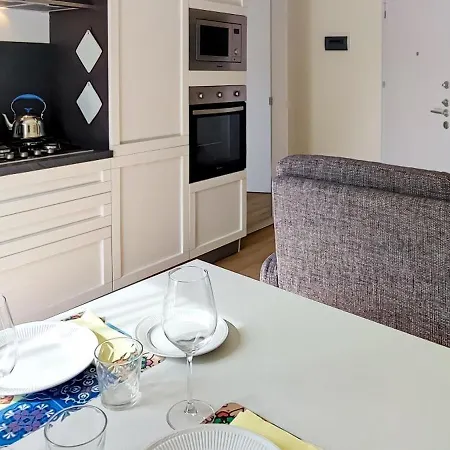 Residenza La Ruota Geranio * Arona